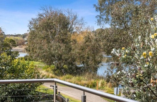 Ocean Grove House | The Lake House - Views over lake - walking track