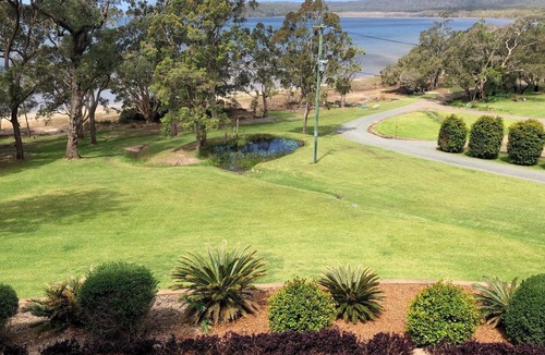 Bungwahl House | The Lake Retreat - 3 bedroom option