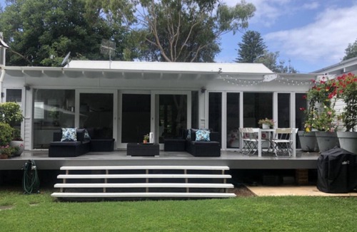 Pearl Beach House | The Lakehouse by HolidayCo.