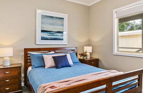 Apollo Bay House | The Landcastle ~Family Holiday Home~Corporate Wifi