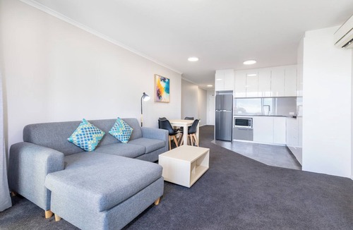 Nelson Bay Hotel | The Landmark Resort Nelson Bay