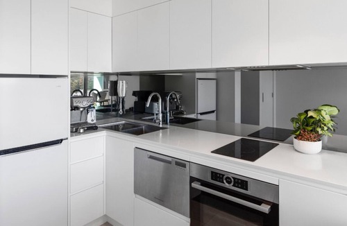 Manly Apartment | THE LITTLE BEACHSIDE APARTMENT