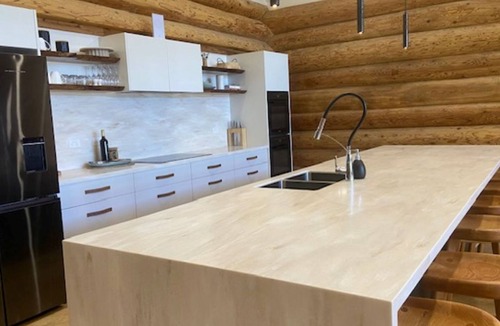 Moonbah House | The Log House - Jindabyne
