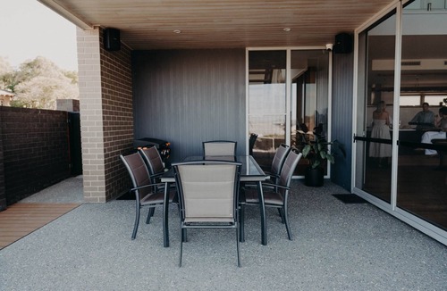 Mount Clarence House | The Lookout, Middleton Beach
