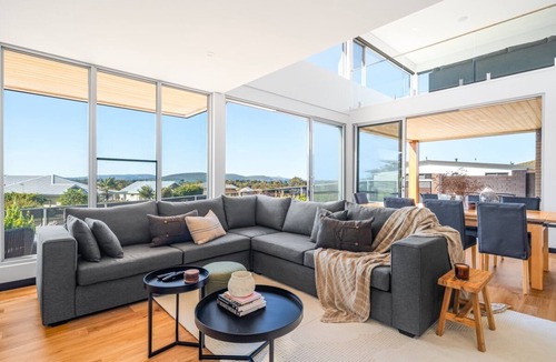Mount Clarence House | The Lookout, Middleton Beach