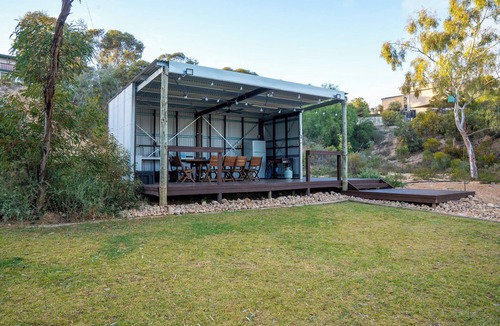Nildottie House | The Lookout - Waterfront Enjoyment