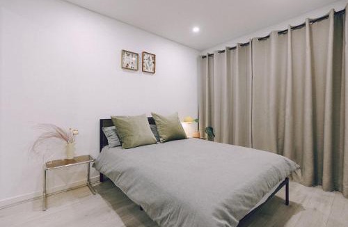 Concord West House | ‘The Lumos’ Designer home Close to Olympic Park