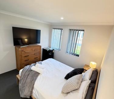 Margaret River House | The Margs Hideaway Ensuite