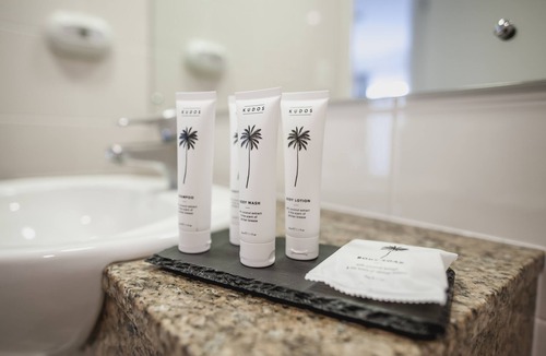 Port Lincoln Hotel | The Marina Hotel