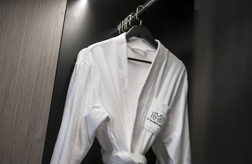 Perth Central Business District Hotel | The Melbourne Hotel