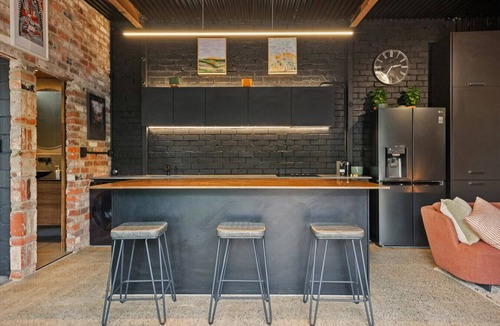 North Beach House | The Midnight Hideaway