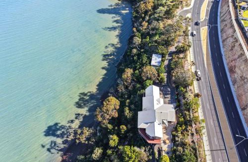 Midway Point House | The Midway Manor
