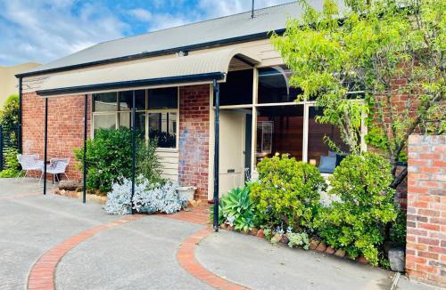 Geelong Apartment | The Morrison Stables