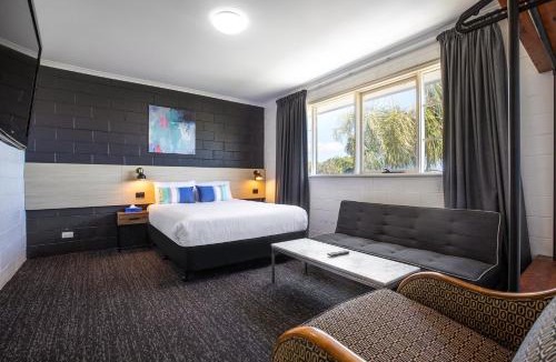 Mulgrave Hotel | The Mulgrave Motel