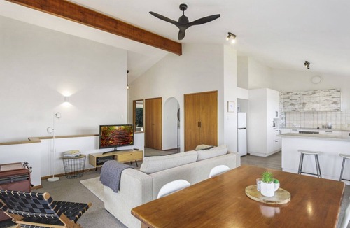 Daleys Point House | THE NEST @ DALEYS POINT