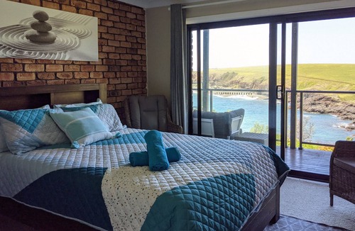 Kiama Heights House | The Ocean Waves - Rest, relax, unwind at beautiful Loves Bay