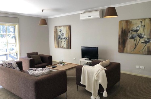 Merricks North Apartment | The Old Coolstore - Jonathon Apartment