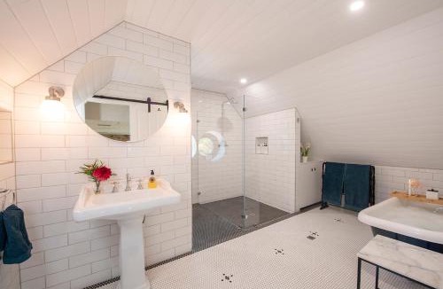 Balhannah House | The Old School Historic Stay for 2 Adelaide Hills