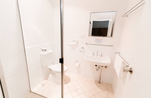 Orange East Hotel | The Ophir Hotel