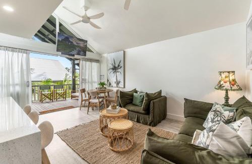 Angourie Apartment | THE Palms Angourie - Treetop Retreat Near Spooky Beach - Holiday Yamba