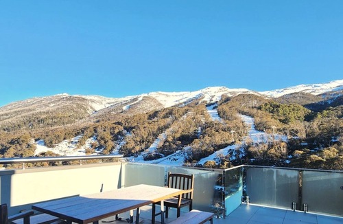 Thredbo Ski Chalet | The Peak Penthouse 8