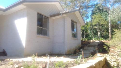 Mount Victoria House | The Piddington Top