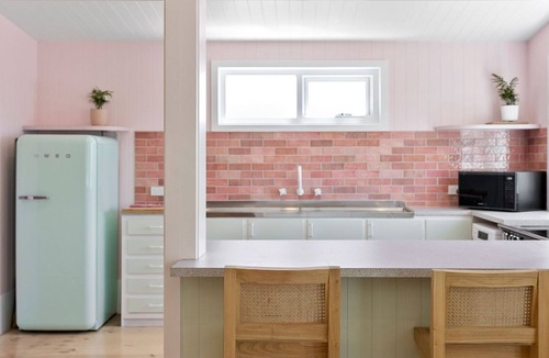 Lorne Cabin | The Pink Lodge 3 Bed