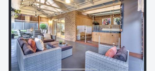 Craigieburn House | THE PLACE TO LIVE IN MELBOURNE