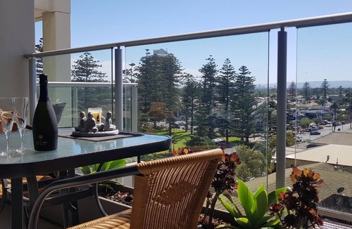 Glenelg Apartment | The Place to Stay in Glenelg