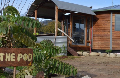 Tawonga South Cabin | The Pod- romantic getaway with amazing views