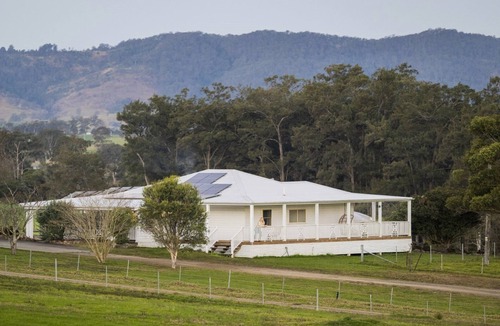 Faulkland House | The Rise Wellbeing Retreat