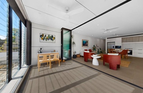 Rose Bay Apartment | The Salisbury Coastal Residence
