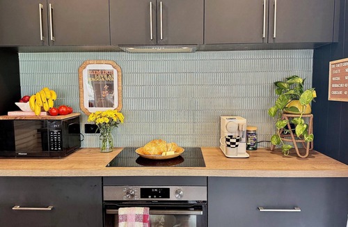 Ocean Grove Cottage | The Salty Grove - A Retro Coastal Cottage