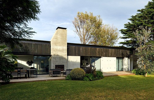 Portsea Villa | The Samantha (Heated Pool)