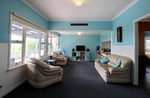 Augusta House | The Sandcastle - an easy walk to the Colourpatch Cafe and the river - The Sandcastle -an easy walk to the Colourpatch