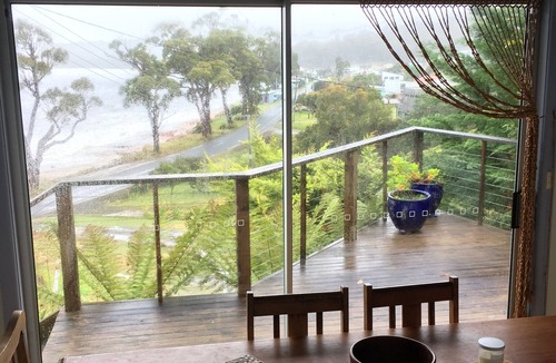 Southport House | 'The Shack' 2 minute walk to the beach