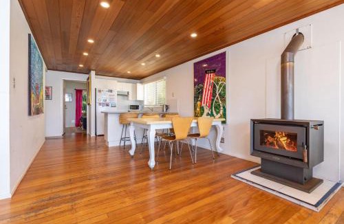Seal Rocks House | The Shack