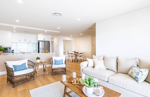 Shoal Bay Apartment | The Shoal, 508, Bullecourt St - stunning views, air con, lift and Wi-Fi