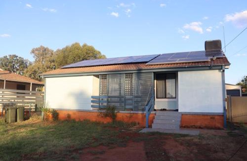 Dubbo House | The Sundown Stay