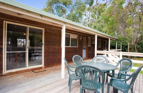Torquay House | The Sundowner Cottage - Central Torquay