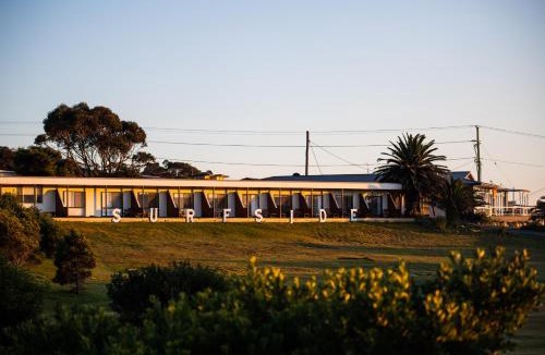 Beaumaris Hotel | The Surfside Beaumaris