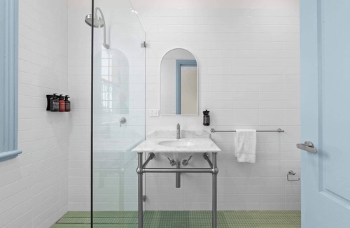 Redfern Apartment | The Surrey Redfern 5