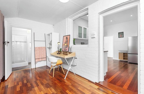 Bedford House | The Ultimate Bedford Modern Stay