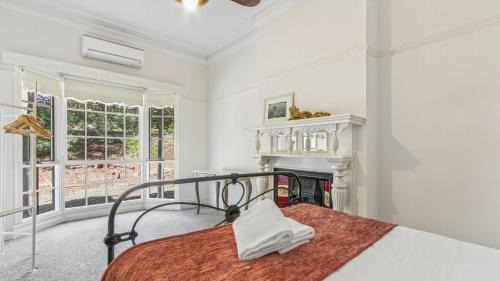 Metung House | The Victorian Grove - Charming Metung Escape