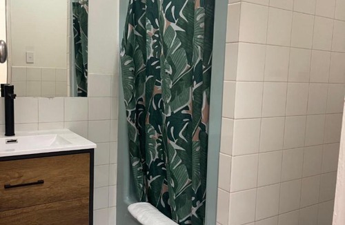 Warburton Hotel | The Warby