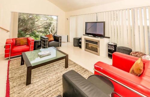 Sandy Point House | The White House Stay 3 Pay 2 Winter Special