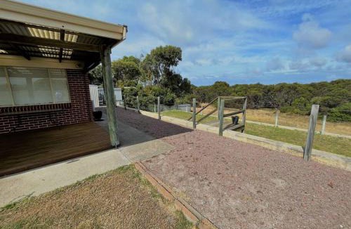 West Beach House | The Willow