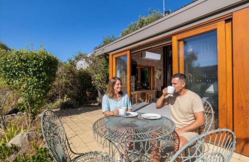Jindabyne Villa | The Wolery - Lakeside Jindabyne