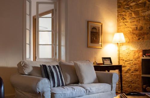 Upper Wakefield House | Thedell Cottage - A Boutique Heritage Escape