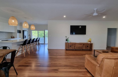 South West Rocks House | This enormous home is the perfect holiday destination for the family or extended family
